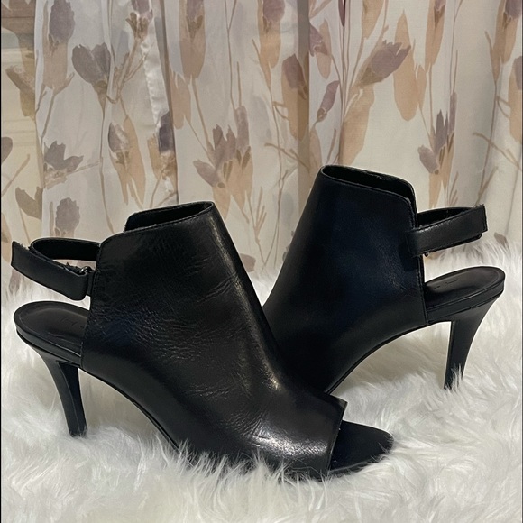 COPY - AUTHENTIC H BY HALSTON IVY STILLETO BOOTS SZ 8.5 - Picture 2 of 8